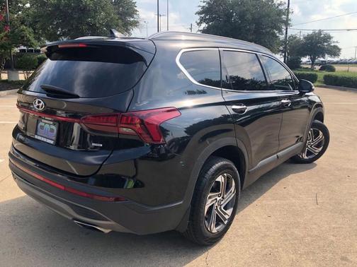 Black 2023 Hyundai SANTA FE SEL 2.4
