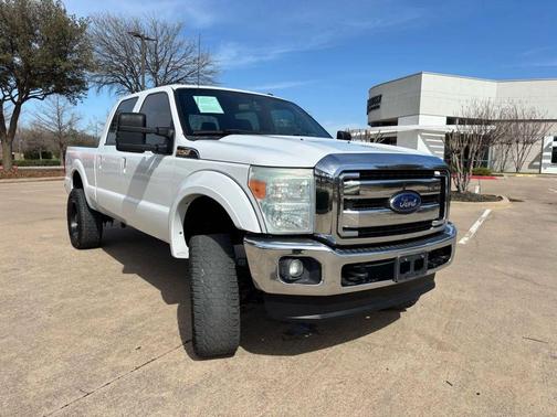 White 2016 Ford F-250 Lariat