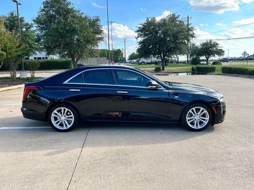 2021 Cadillac CT4 Luxury