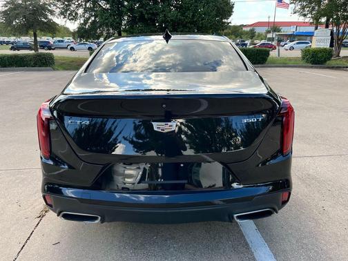 2021 Cadillac CT4 Luxury