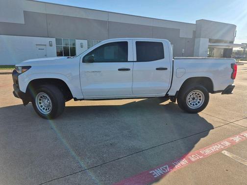 2023 Chevrolet Colorado WT