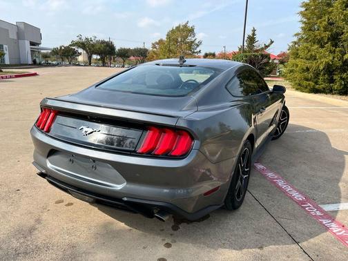 2021 Ford Mustang EcoBoost Premium