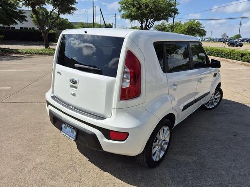 2013 Kia Soul +