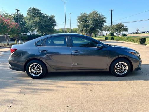 2019 Kia Forte FE