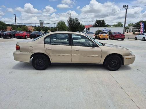 Tan 2003 Chevrolet Malibu Base