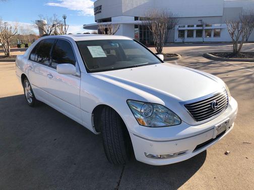 2004 Lexus LS 430 Base