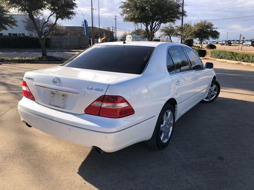 2004 Lexus LS 430 Base
