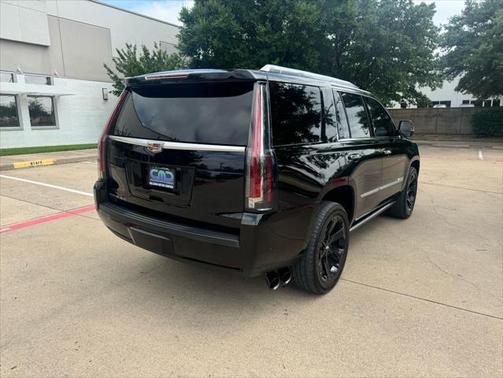 2019 Cadillac Escalade Platinum