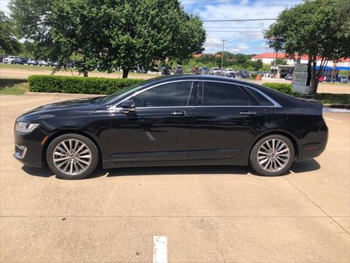 2020 Lincoln MKZ STANDARD