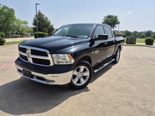 Black Clear Coat 2017 RAM 1500 SLT