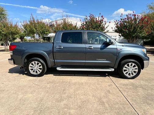 2010 Toyota Tundra Limited