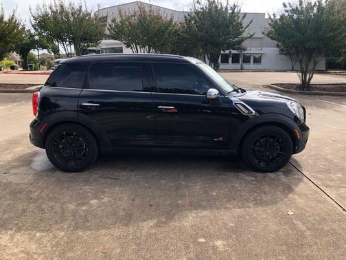2012 MINI Cooper S Countryman Base