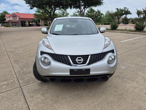 Brilliant Silver 2013 Nissan Juke S