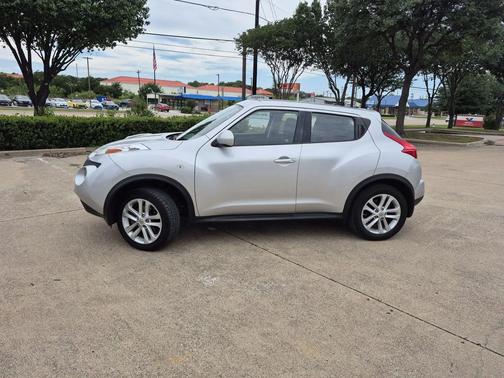 Brilliant Silver 2013 Nissan Juke S