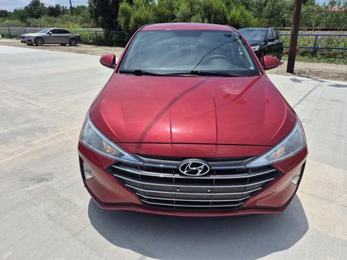 Scarlet Red 2019 Hyundai ELANTRA SE