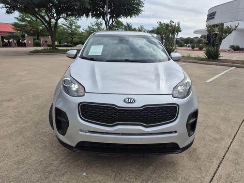 Sparkling Silver 2020 Kia Sportage LX