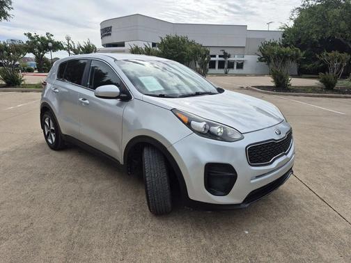 Sparkling Silver 2020 Kia Sportage LX