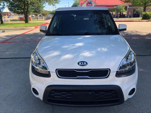 2013 Kia Soul Base