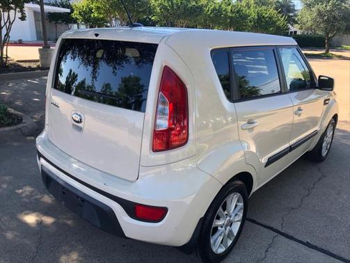 2013 Kia Soul Base
