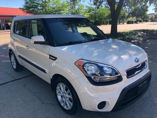 2013 Kia Soul Base