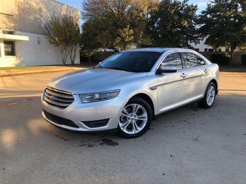 2015 Ford Taurus SEL