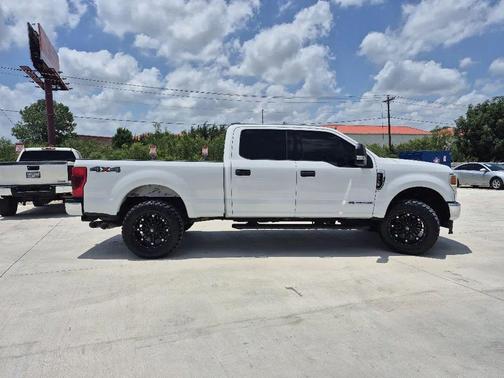 White Platinum Metallic Tri-Coat 2020 Ford F-250 XL