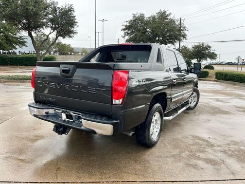 2005 Chevrolet Avalanche 1500 Z66