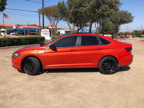 2019 Volkswagen Jetta 1.4T R-Line