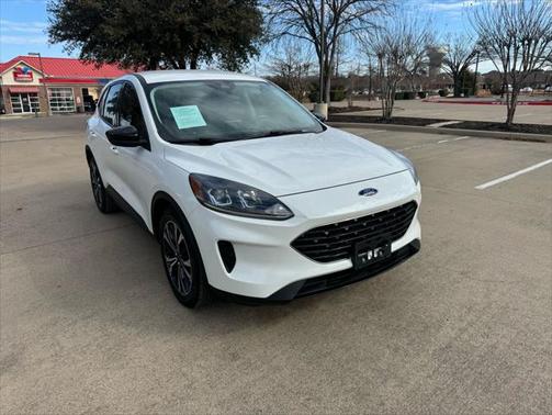 2021 Ford Escape SE