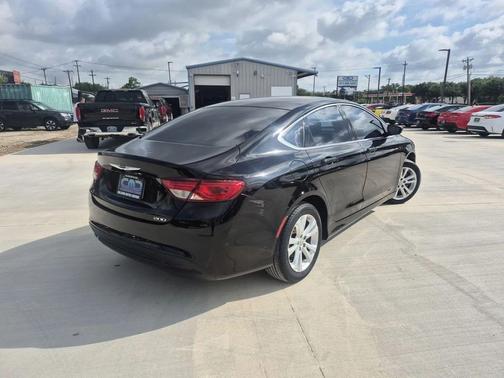 Black Clearcoat 2016 Chrysler 200 LX