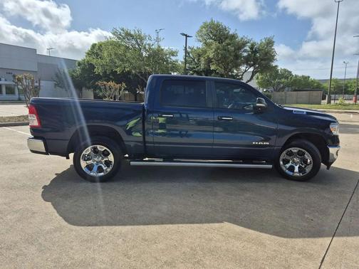 Patriot Blue Pearlcoat 2020 RAM 1500 Lone Star