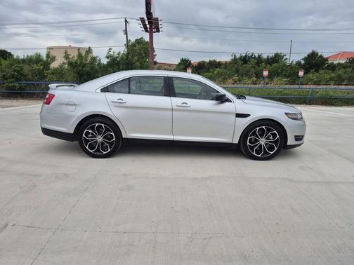 Silver Grey Metallic 2013 Ford Taurus SHO