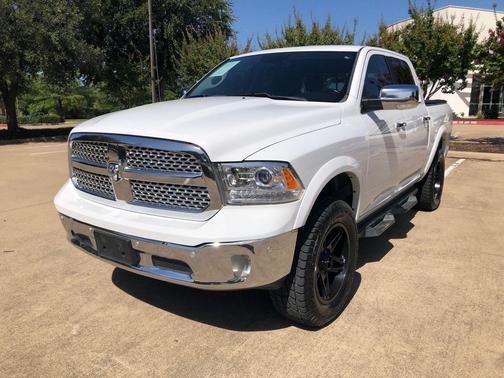 2017 RAM 1500 Laramie