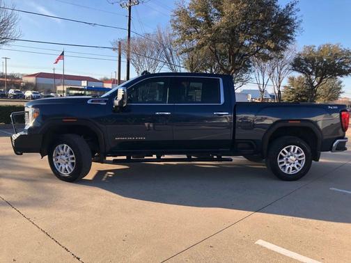 Blue 2021 GMC Sierra 2500 SLT