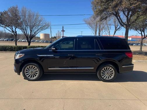 Black 2020 Lincoln Navigator Standard
