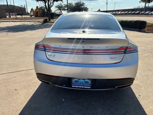 2017 Lincoln MKZ Base