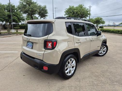 Mojave Sand 2015 Jeep Renegade Latitude