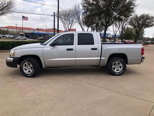 2005 Dodge Dakota SLT Quad Cab