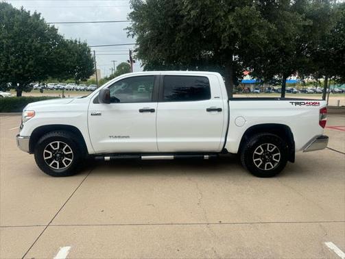 2015 Toyota Tundra SR5
