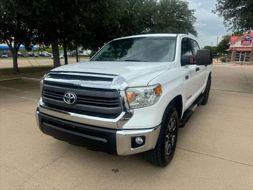 2015 Toyota Tundra SR5