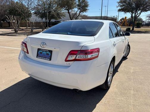 2010 Toyota Camry LE