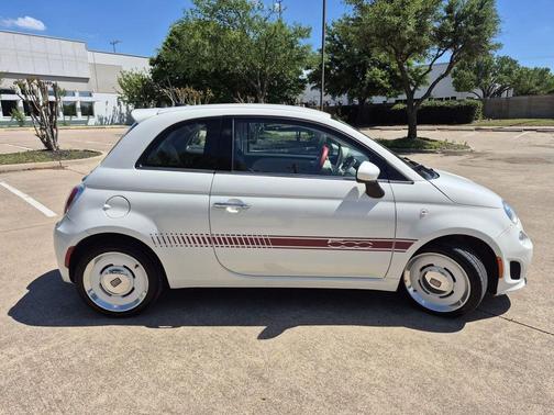 2019 FIAT 500 Lounge