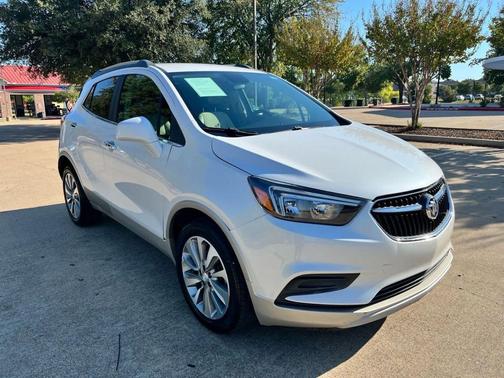 White 2020 Buick Encore Preferred
