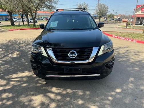 2018 Nissan Pathfinder SV