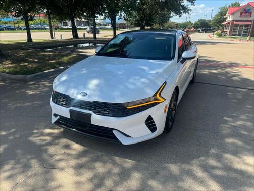 2021 Kia K5 EX