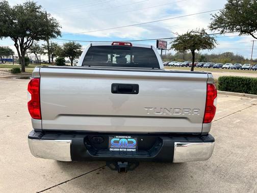 2018 Toyota Tundra SR5