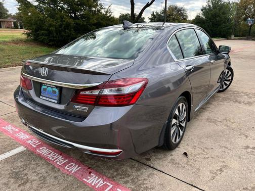 2017 Honda Accord Hybrid Touring