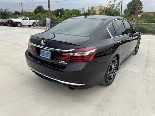 Black Forest Pearl 2017 Honda Accord Touring V6