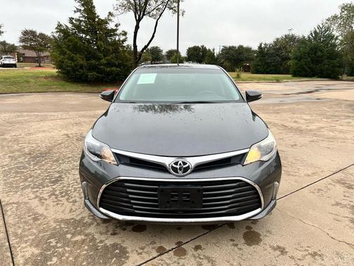 2016 Toyota Avalon XLE