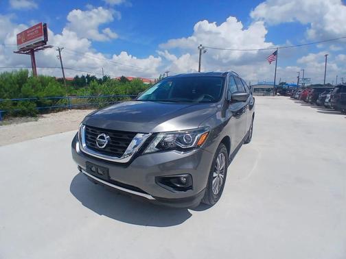 Gun Metallic 2020 Nissan Pathfinder SL 2WD